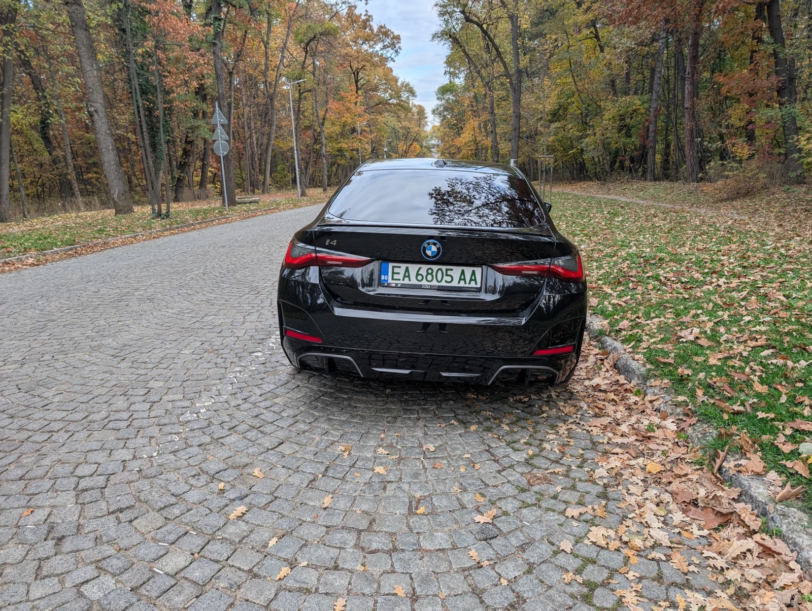 BMW i4 50 | Mobile.bg   5