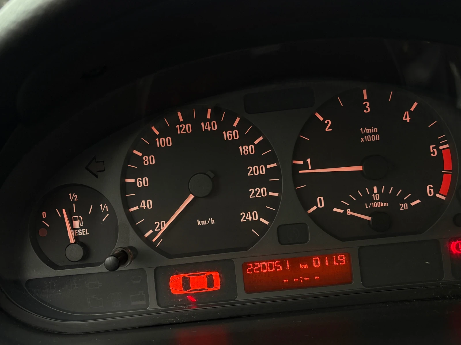 BMW 320 | Mobile.bg   11