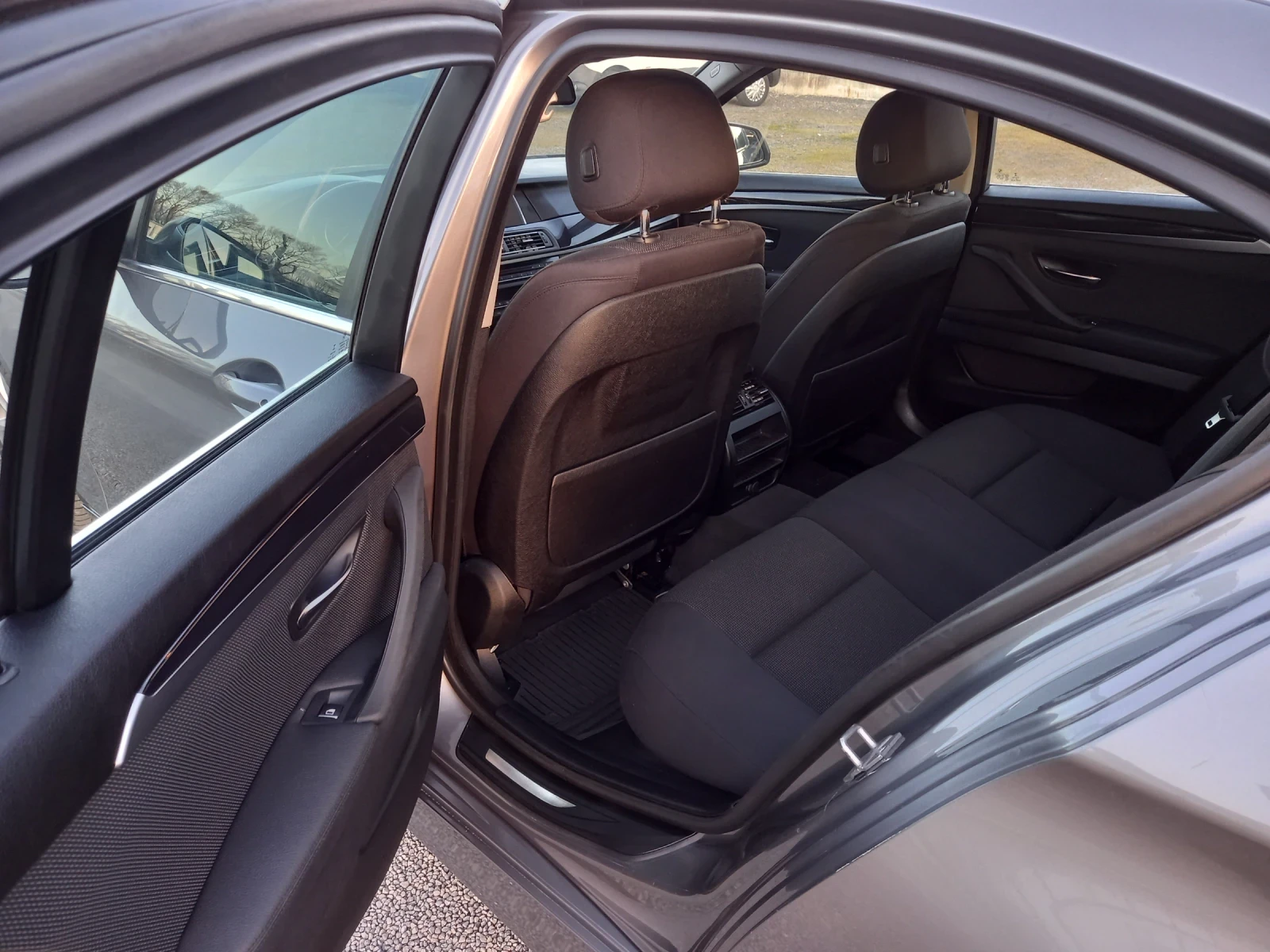 BMW 525 525 D, снимка 12 - Автомобили и джипове - 53829047