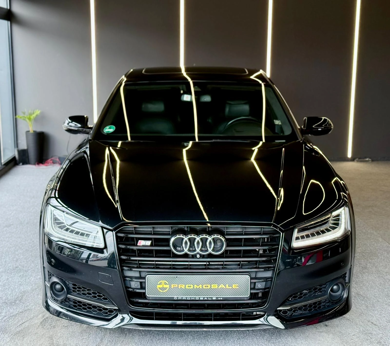 Audi S8 + * Matrix* Bose* Подгрев* Обдух* Full* Лизинг , снимка 2 - Автомобили и джипове - 54381046