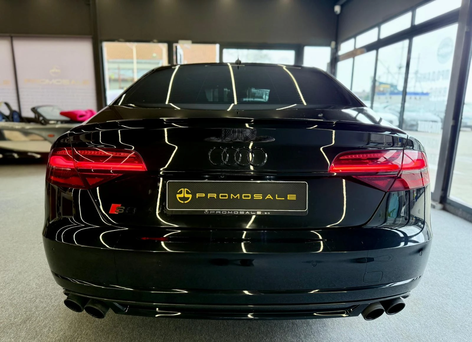 Audi S8 + * Matrix* Bose* Подгрев* Обдух* Full* Лизинг , снимка 5 - Автомобили и джипове - 54381046