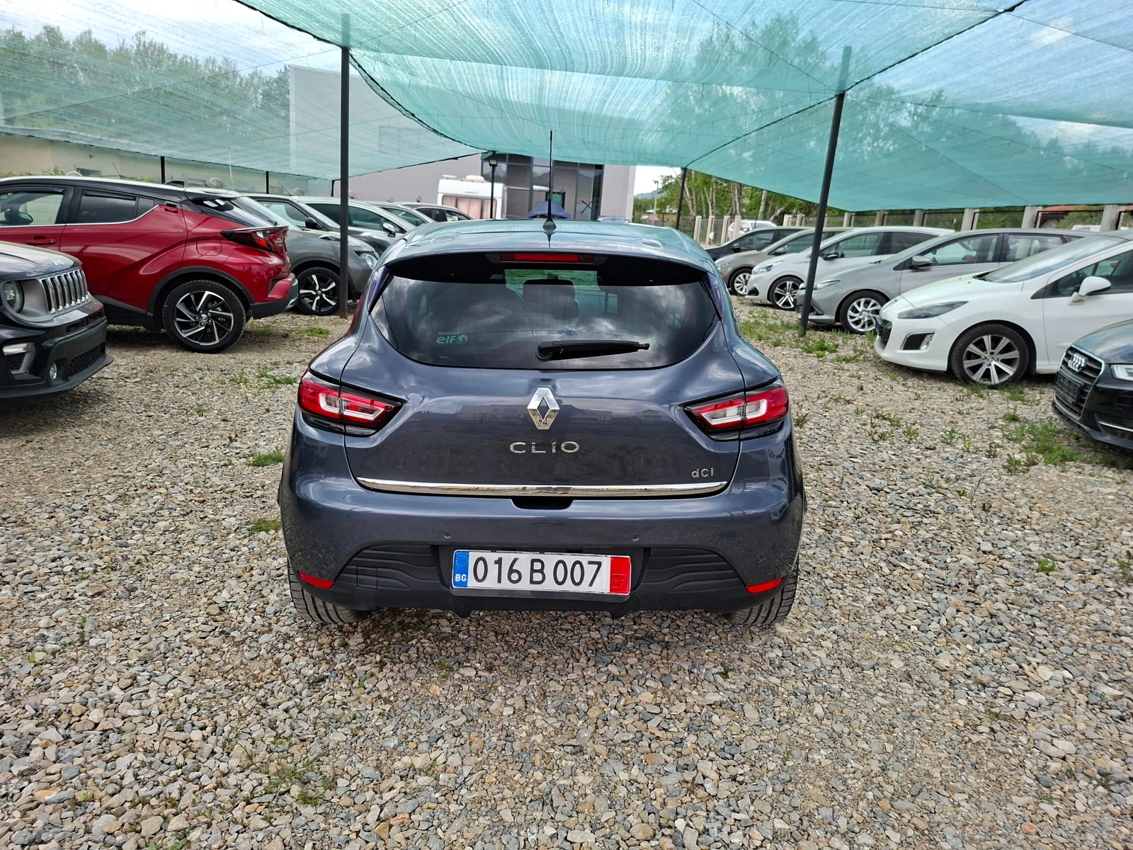 Renault Clio 1.5 , снимка 6 - Автомобили и джипове - 54497142