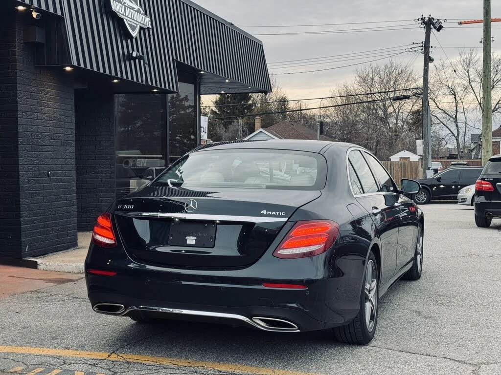 Mercedes-Benz E 300 DIGITAL* AMG* BURMESTER* ПАМЕТ* КАМЕРА, снимка 4 - Автомобили и джипове - 54509633
