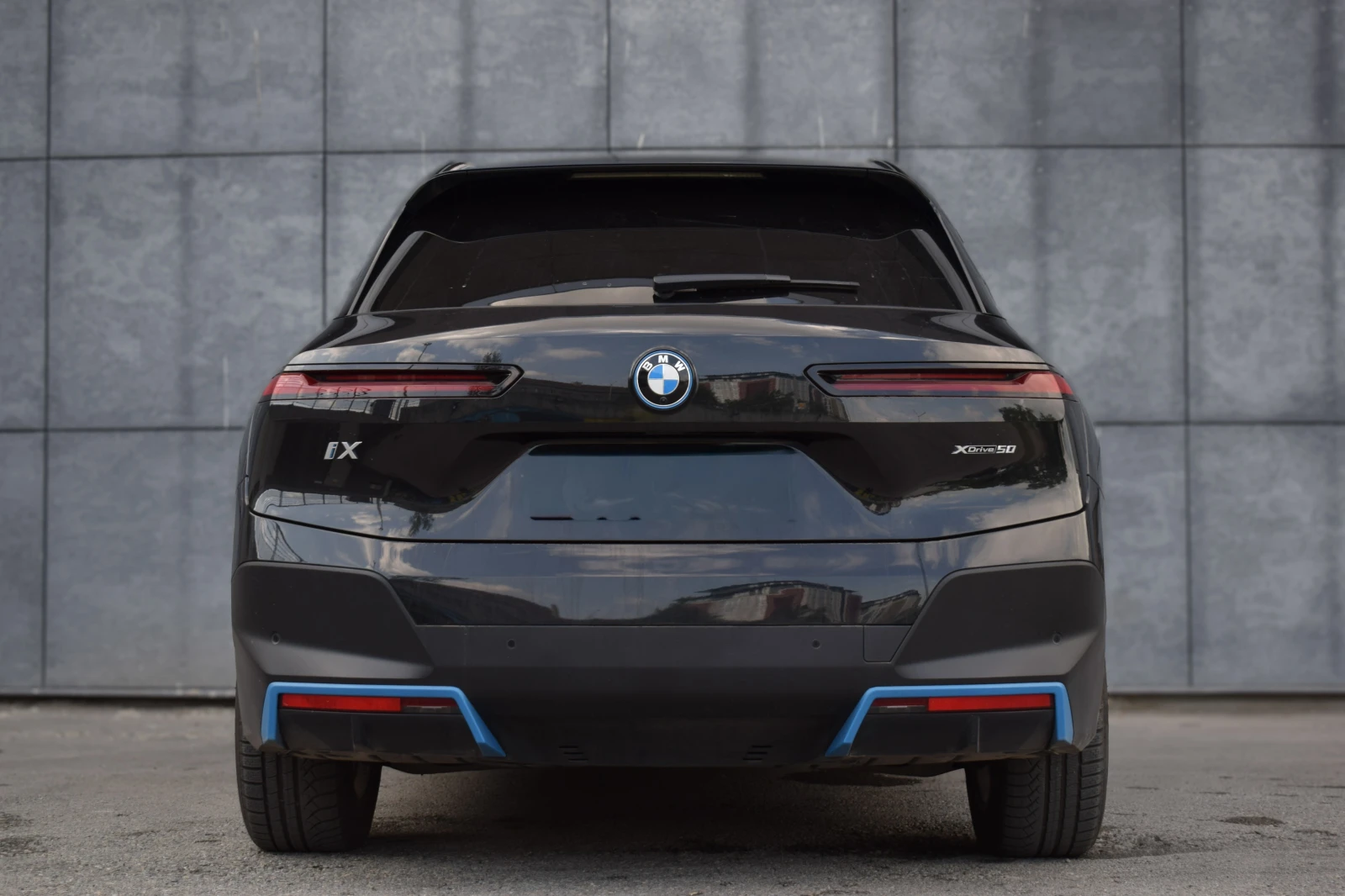 BMW iX XDrive 50, снимка 2 - Автомобили и джипове - 54661280