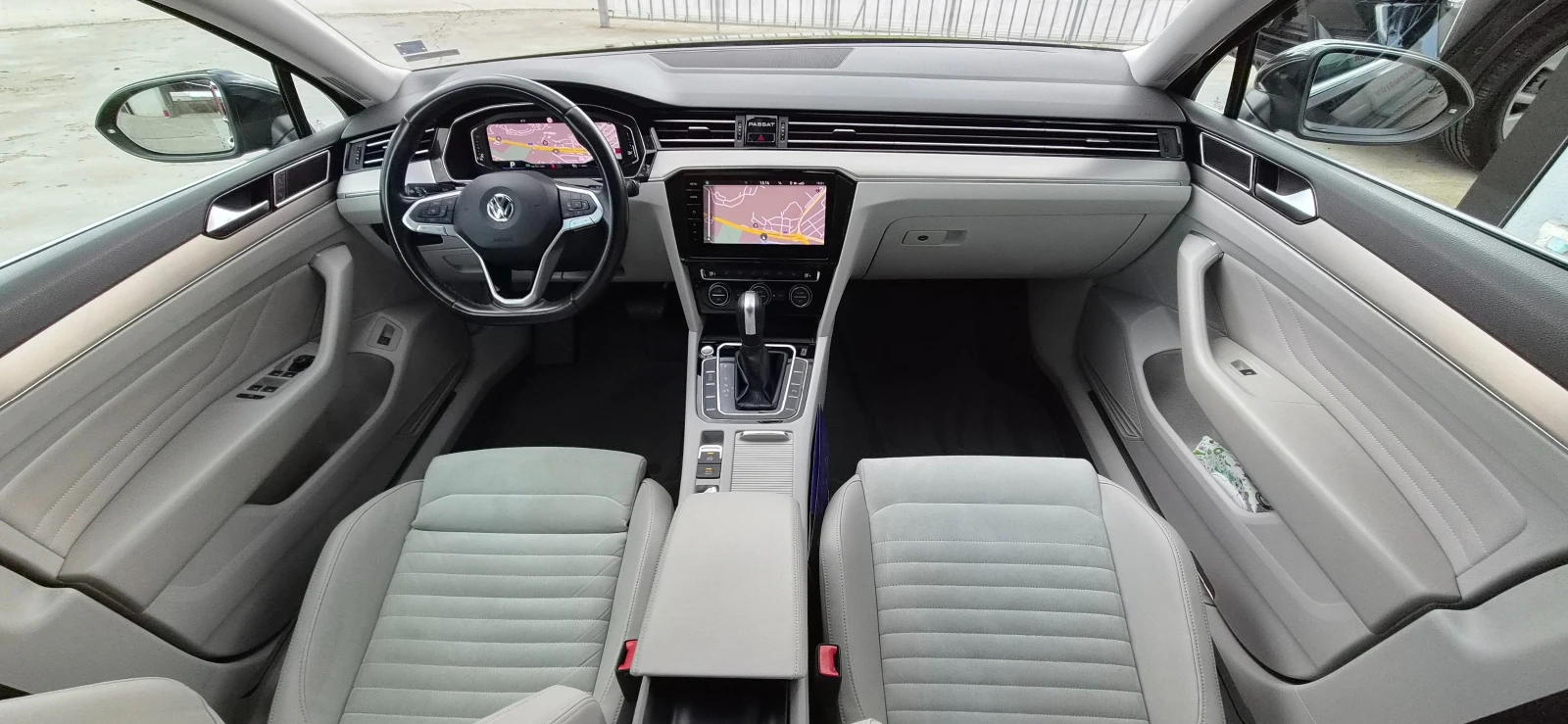 VW Passat Executive 190hp Кожа/Дигитал/LED/Камера/Ел.багажни, снимка 10 - Автомобили и джипове - 54728217