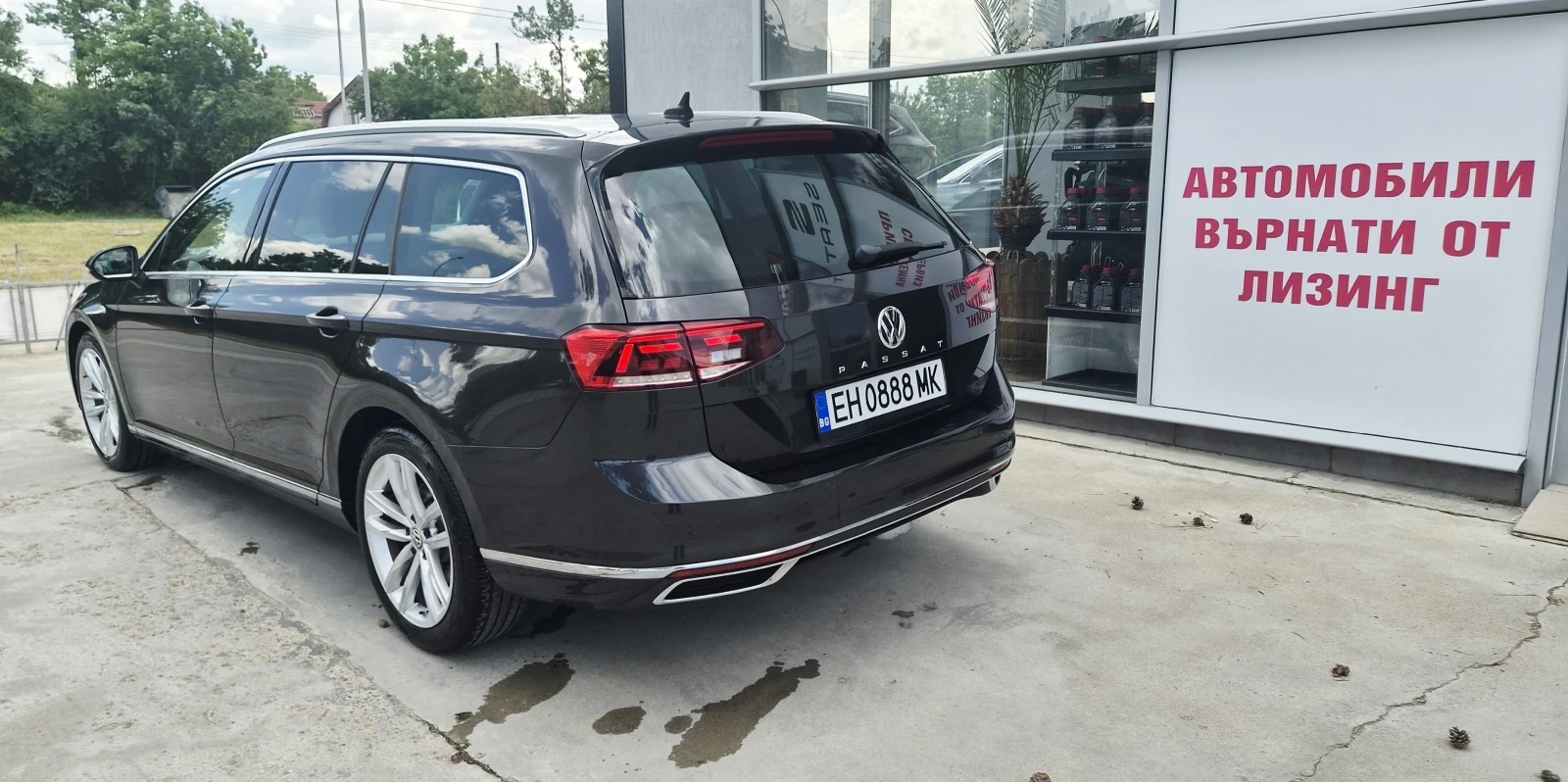 VW Passat Executive 190hp Кожа/Дигитал/LED/Камера/Ел.багажни, снимка 6 - Автомобили и джипове - 54728217