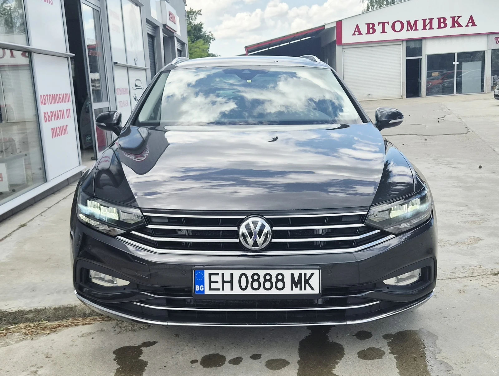 VW Passat Executive 190hp Кожа/Дигитал/LED/Камера/Ел.багажни, снимка 2 - Автомобили и джипове - 54728217