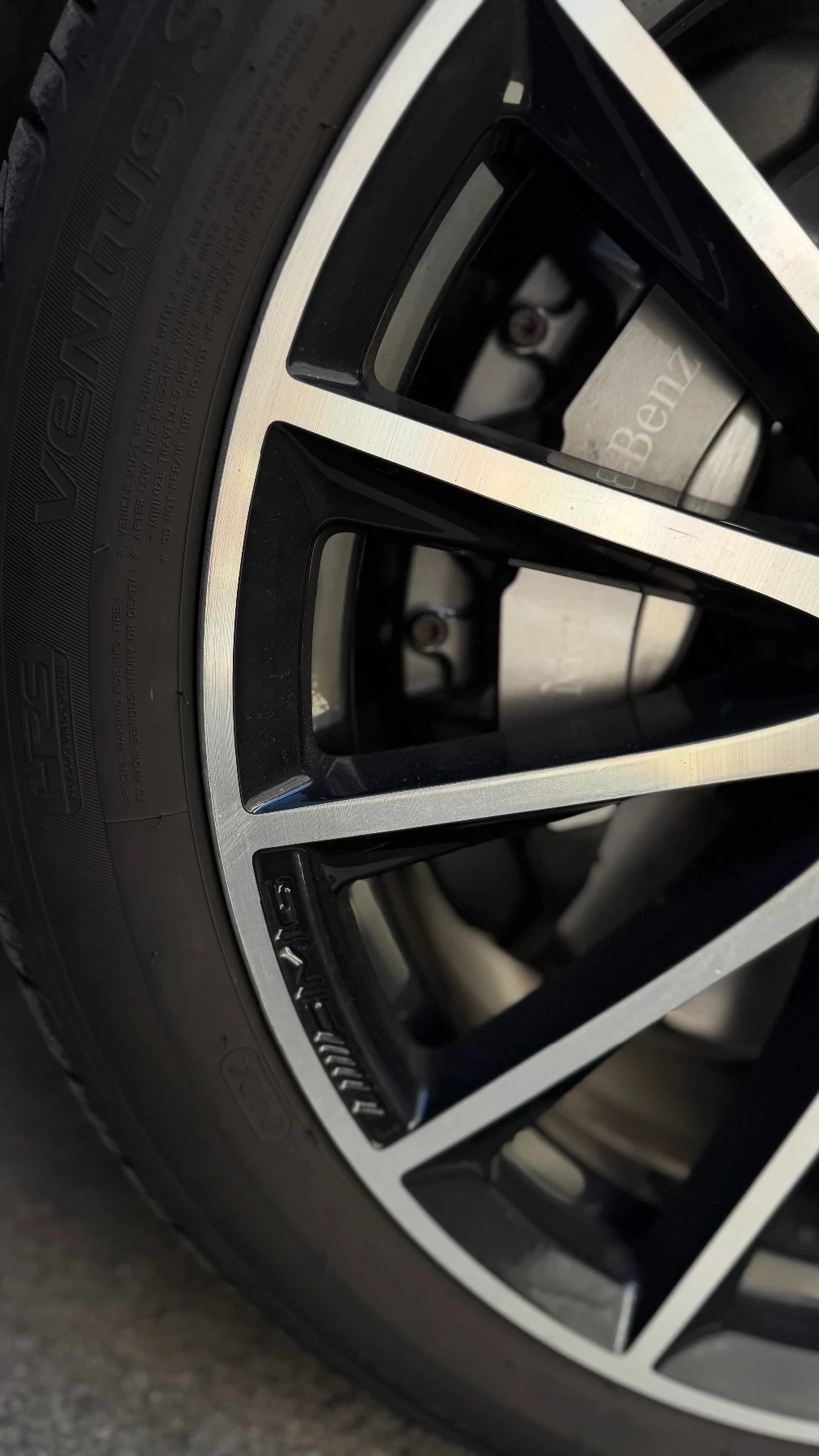 Mercedes-Benz S 580  Mercedes-Benz S580 4MATIC AMG Line | 2022 | , снимка 17 - Автомобили и джипове - 54900544
