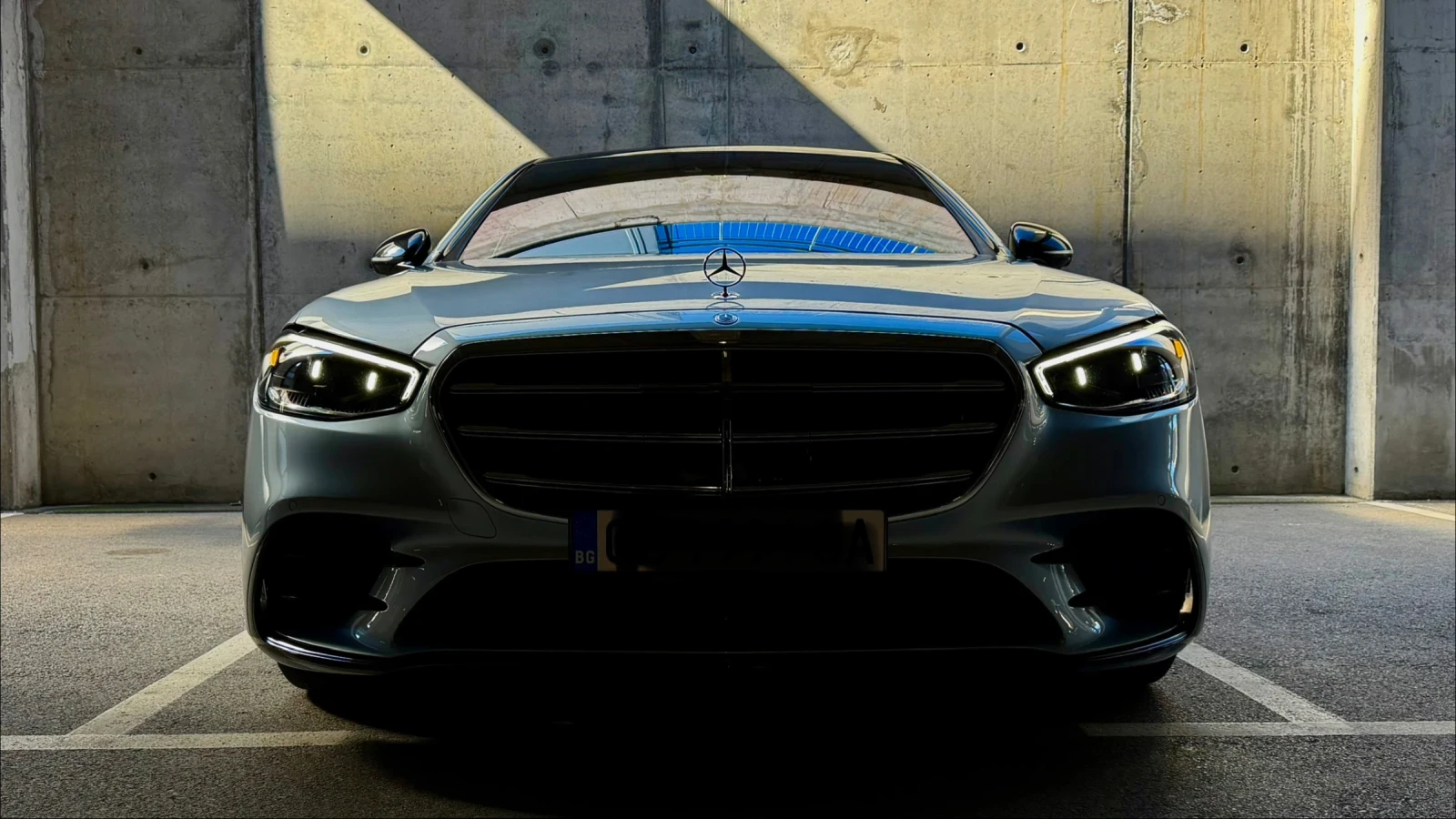 Mercedes-Benz S 580  Mercedes-Benz S580 4MATIC AMG Line | 2022 | , снимка 9 - Автомобили и джипове - 54900544