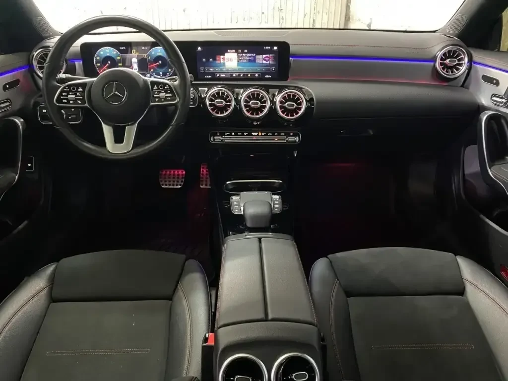 Mercedes-Benz CLA 250 Coupe 4MATIC AMG Sport Package, снимка 8 - Автомобили и джипове - 55114455