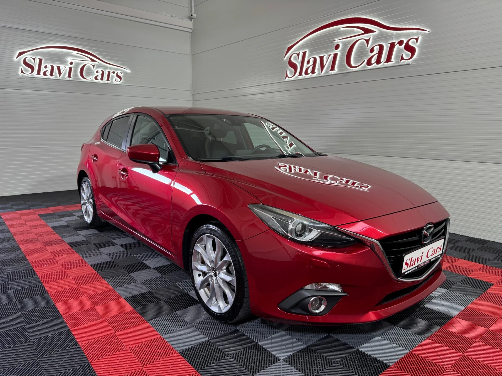 Mazda 3 1.5 d EXCEED | HUD/ Camera/ Keyless/ Heat/ Bose