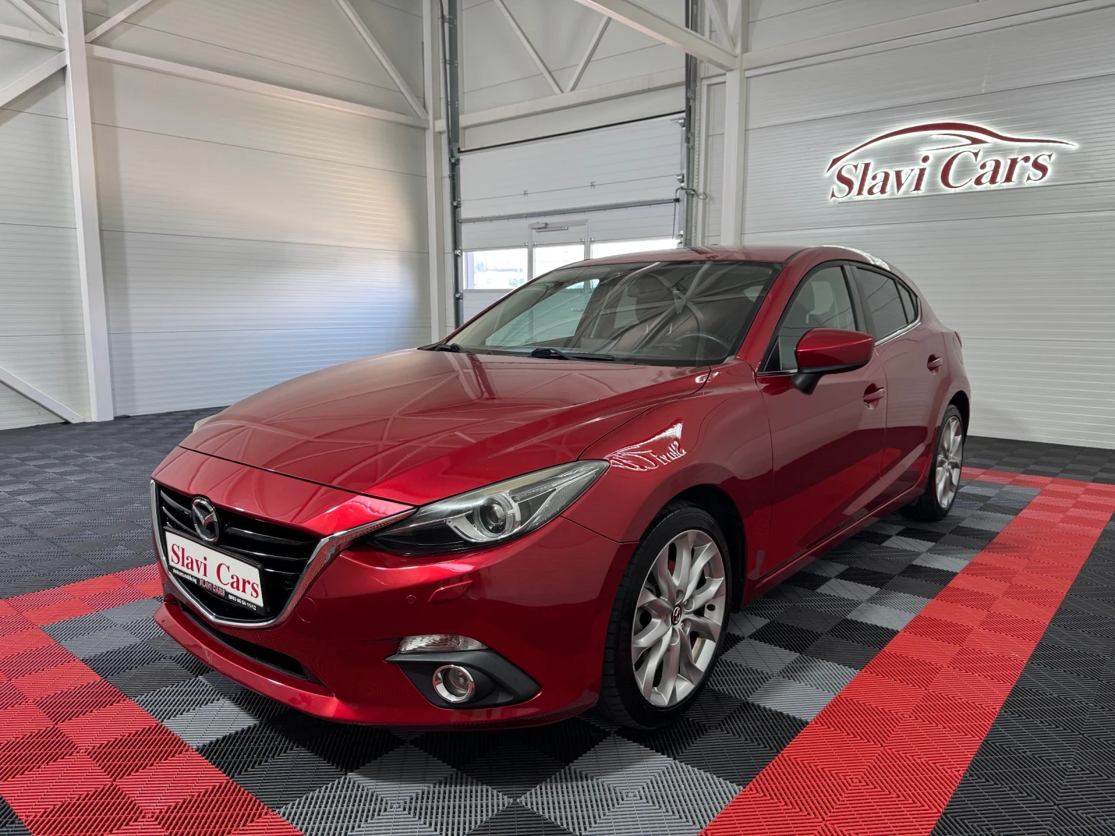 Mazda 3 1.5 d EXCEED | HUD/ Camera/ Keyless/ Heat/ Bose, снимка 3 - Автомобили и джипове - 55147676