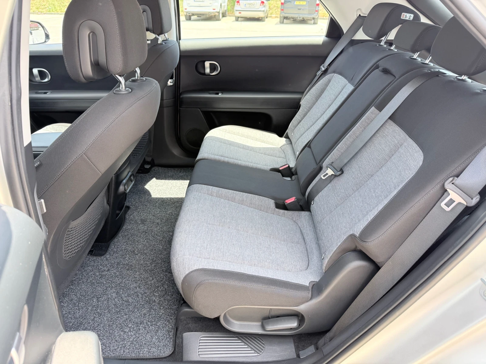 Hyundai Ioniq 5, снимка 8 - Автомобили и джипове - 55241161
