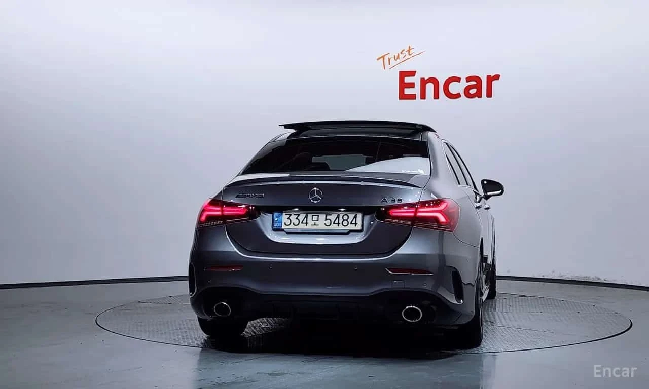 Mercedes-Benz A 35 | ПАНОРАМА | ПОДГРЕВ | АВТОКРЕДИТ | , снимка 3 - Автомобили и джипове - 55612309