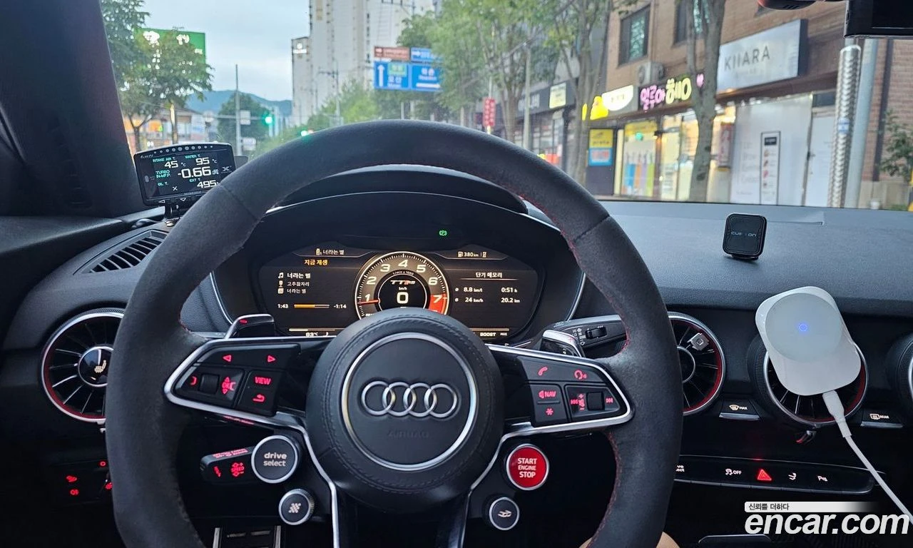 Audi Tt TTRS Package* Подгрев* Ксенон* Stage 3 Tune* , снимка 8 - Автомобили и джипове - 56062590