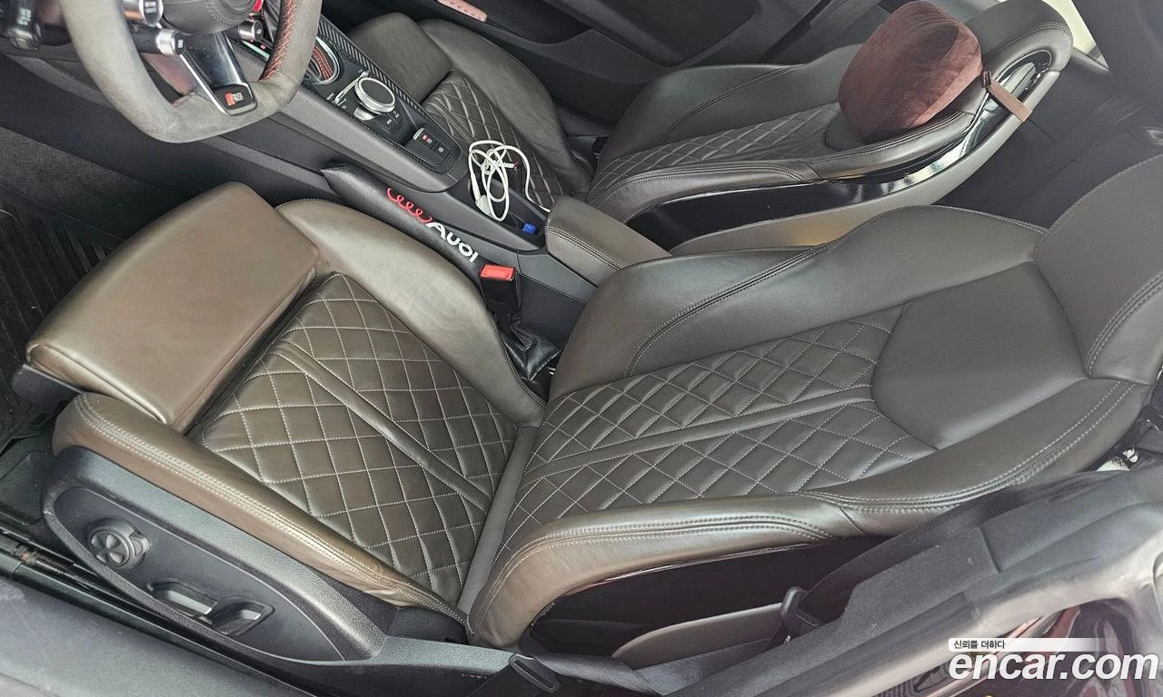 Audi Tt TTRS Package* Подгрев* Ксенон* Stage 3 Tune* , снимка 12 - Автомобили и джипове - 56062590