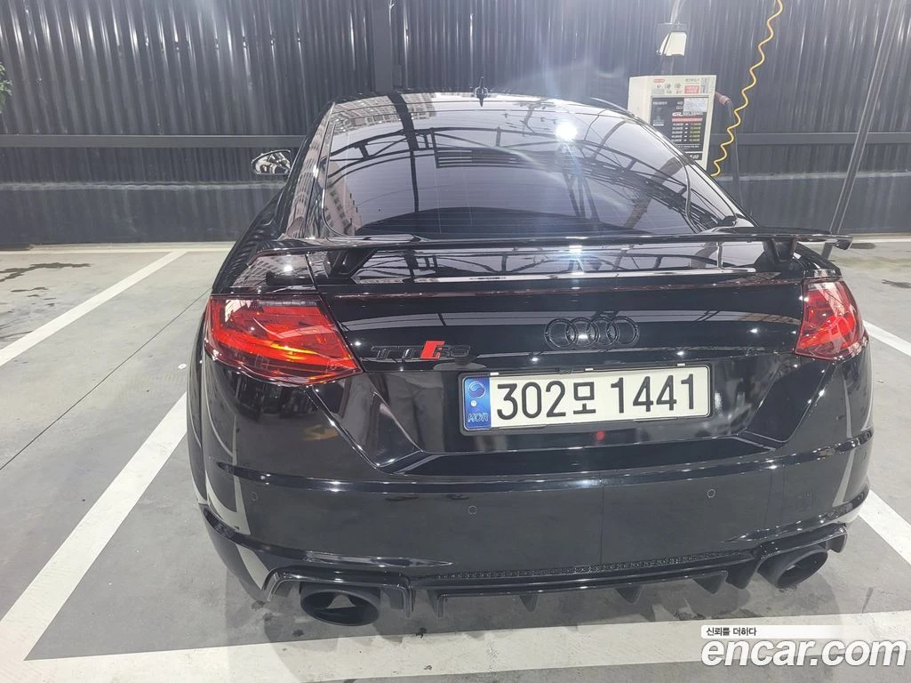 Audi Tt TTRS Package* Подгрев* Ксенон* Stage 3 Tune* , снимка 5 - Автомобили и джипове - 56062590