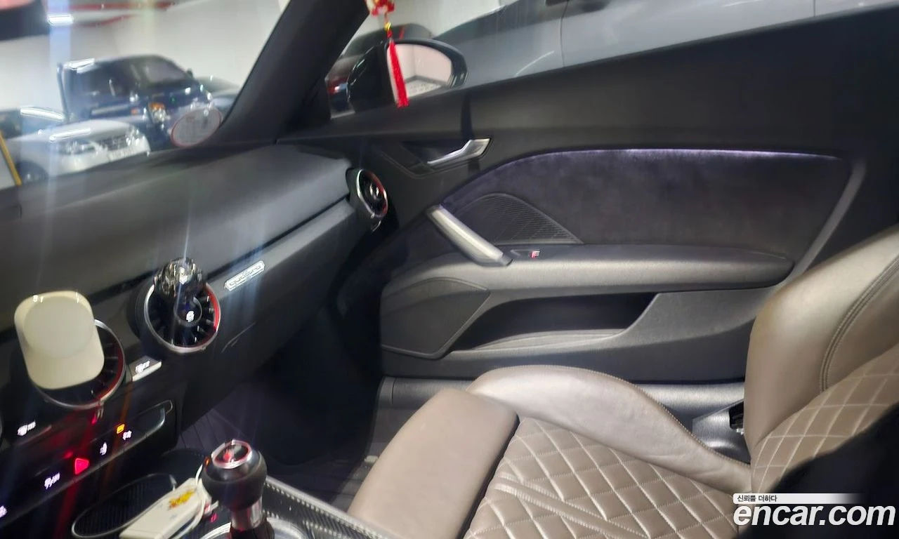 Audi Tt TTRS Package* Подгрев* Ксенон* Stage 3 Tune* , снимка 16 - Автомобили и джипове - 56062590