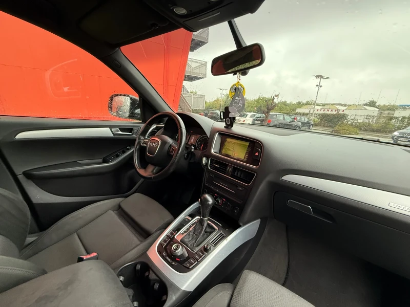Audi Q5 3.0D* Sline* Plus* Уникат, снимка 11 - Автомобили и джипове - 52219092