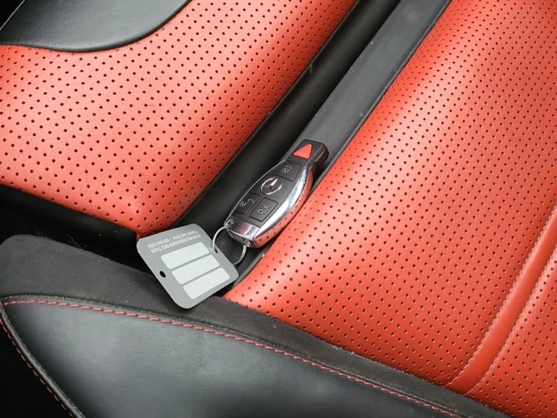 Mercedes-Benz GLC * AMG 63 S * CARFAX * ЦЕНА ДО БГ, снимка 15 - Автомобили и джипове - 52996669