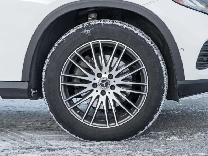 Mercedes-Benz GLC 300 * CARFAX* ЦЕНА ДО БЪЛГАРИЯ* 360 КАМЕРИ, снимка 7 - Автомобили и джипове - 53246289