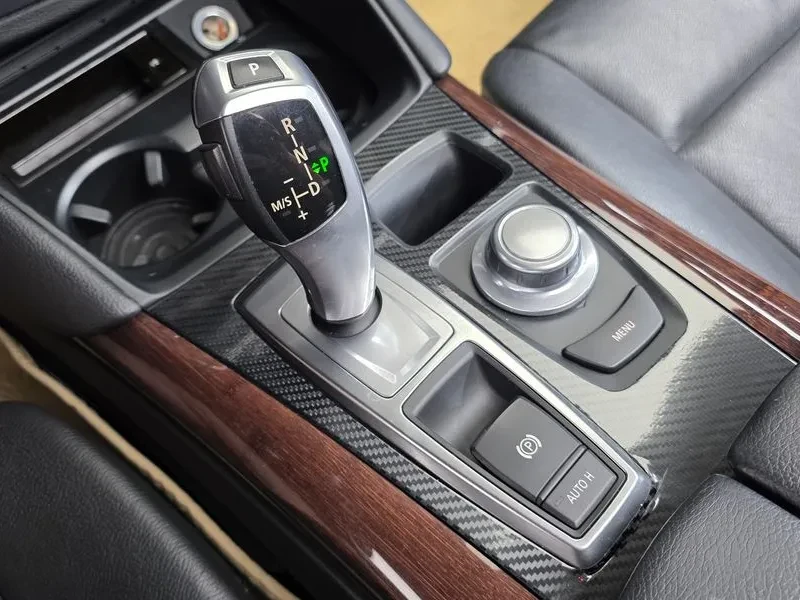 BMW X6 3.0D, снимка 9 - Автомобили и джипове - 55358178