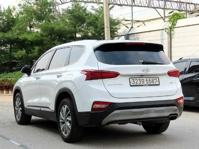 Hyundai Santa fe 2.0 2WD - САМО 30% АВАНС, снимка 3 - Автомобили и джипове - 56306660
