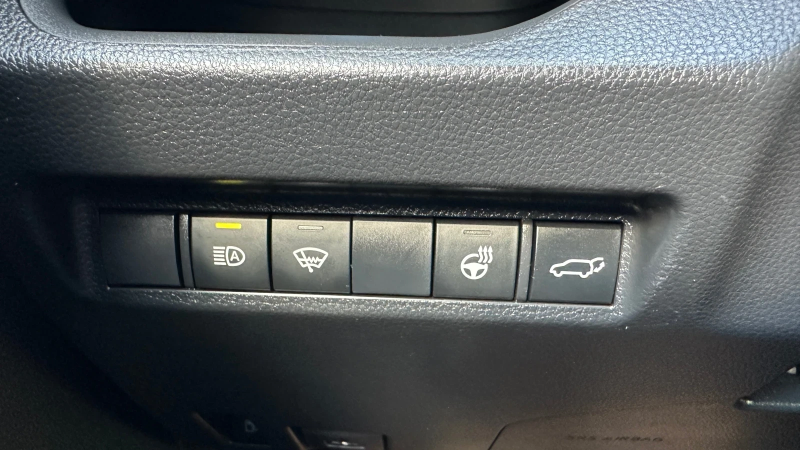 Toyota Rav4 PLUG-IN Hybrid - изображение 3