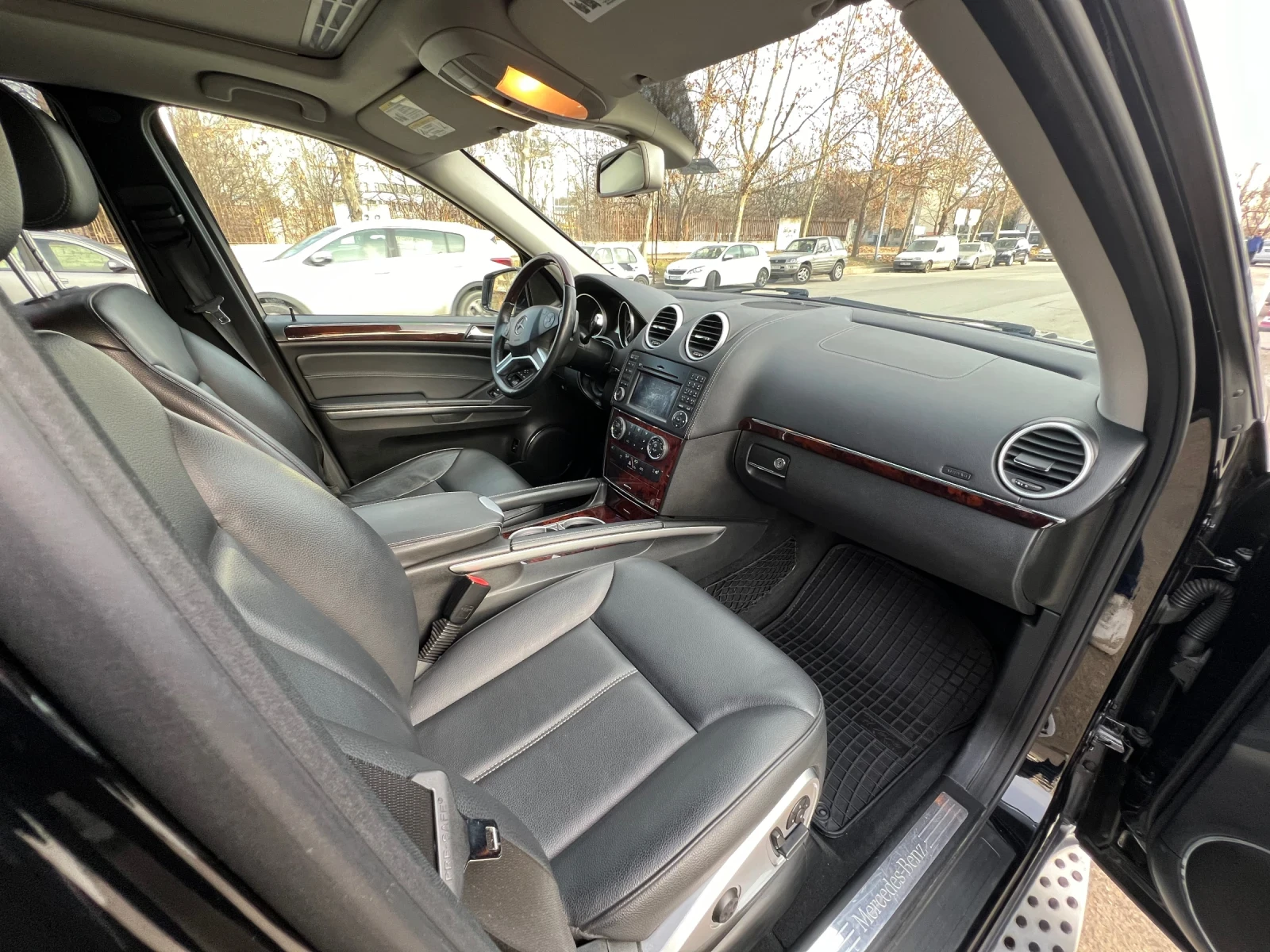 Mercedes-Benz GL 450 Газ/Бензин, Поддържан безкомпромисно - изображение 6