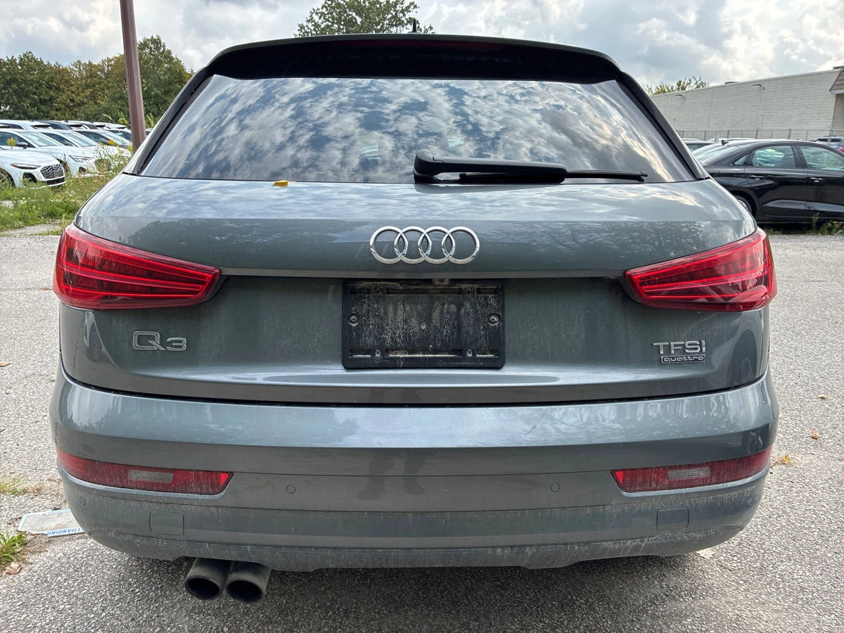 Audi Q3 * CARFAX* БЕЗ ПЪРВОНАЧАЛНА*  - изображение 4
