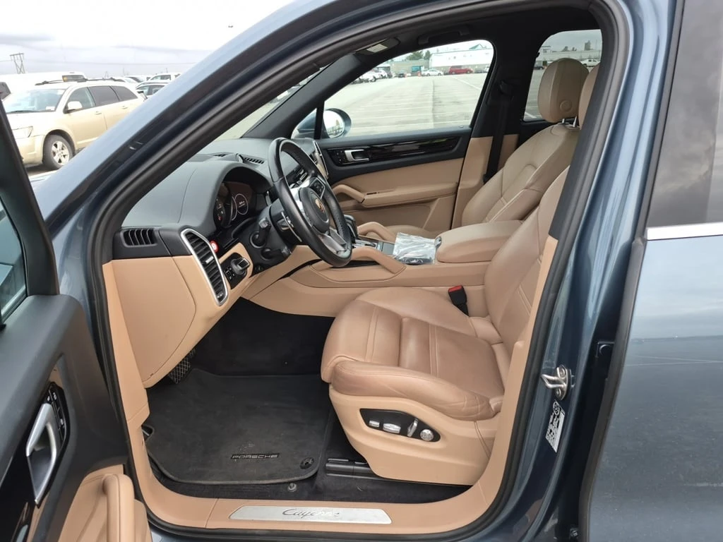 Porsche Cayenne * Type 9YA * CARFAX * ФИНАНСИРАНЕ - изображение 5