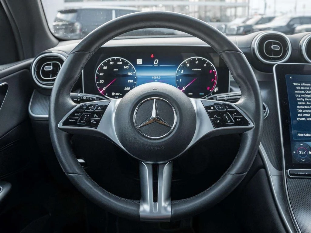 Mercedes-Benz GLC 300 * CARFAX* ЦЕНА ДО БЪЛГАРИЯ* 360 КАМЕРИ - изображение 9