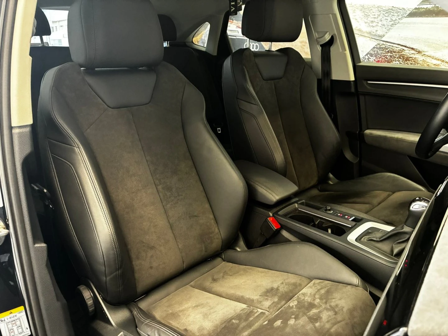 Audi Q3, снимка 2 - Автомобили и джипове - 56420771