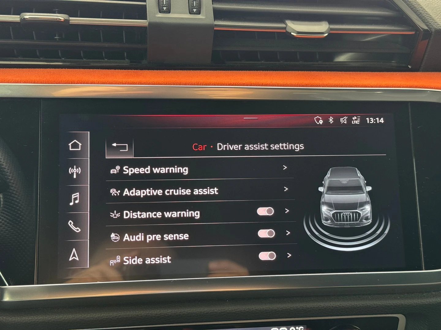 Audi Q3, снимка 12 - Автомобили и джипове - 56421132