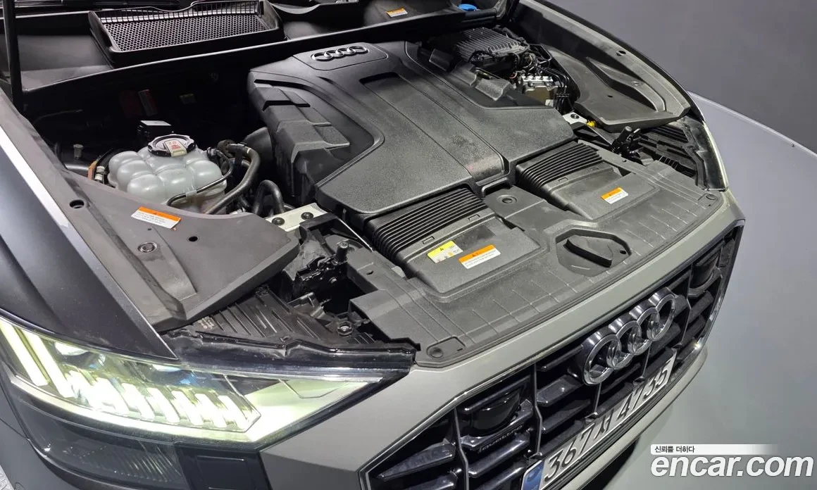 Audi Q8 3.0 TDI Quattro, Distronic, HeadUP, Обдух., снимка 5 - Автомобили и джипове - 54700803
