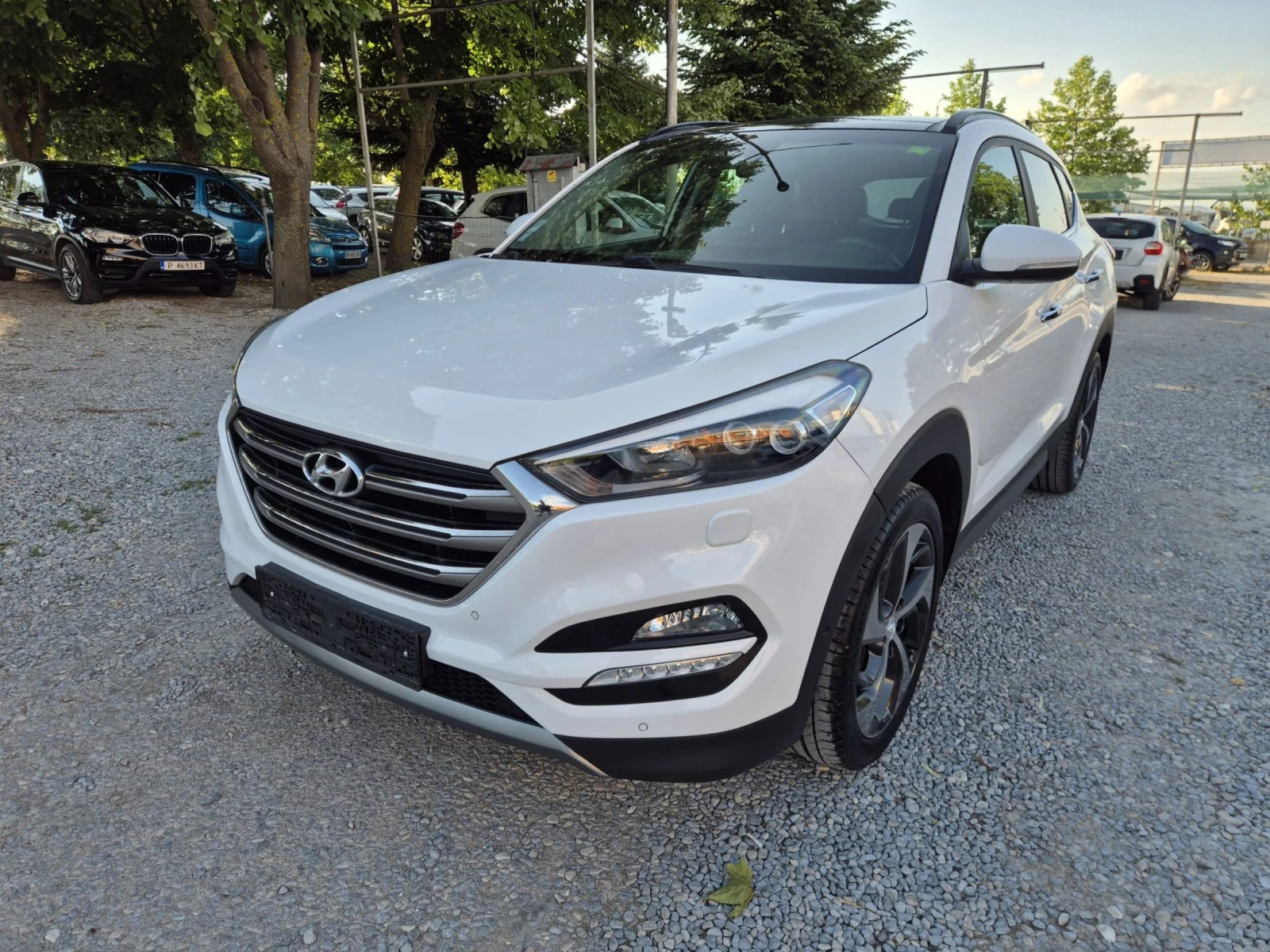 Hyundai Tucson 1.7CRDI-Navi-Panorama