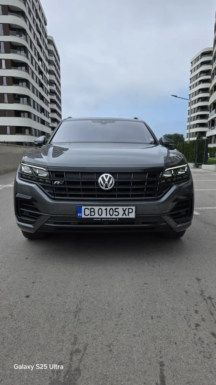VW Touareg 4.0 TDI V8, снимка 5 - Автомобили и джипове - 54807775