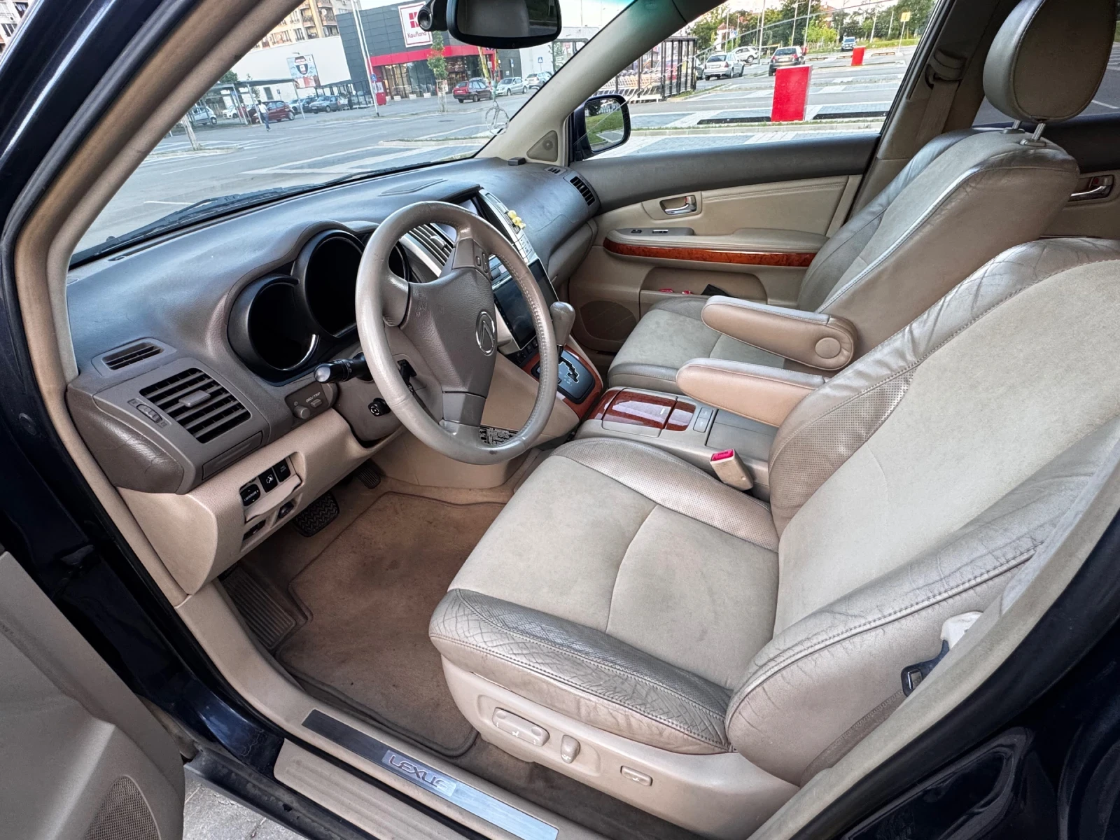 Lexus RX 300, снимка 6 - Автомобили и джипове - 54918853