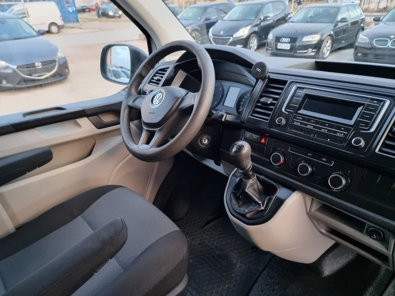 VW Transporter 150 коня, 2.0 TDI, снимка 13 - Бусове и автобуси - 44444710