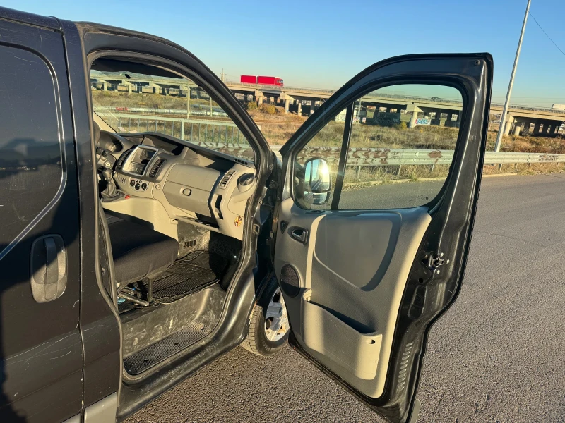 Opel Vivaro 2.0CDTI, снимка 14 - Бусове и автобуси - 53124849