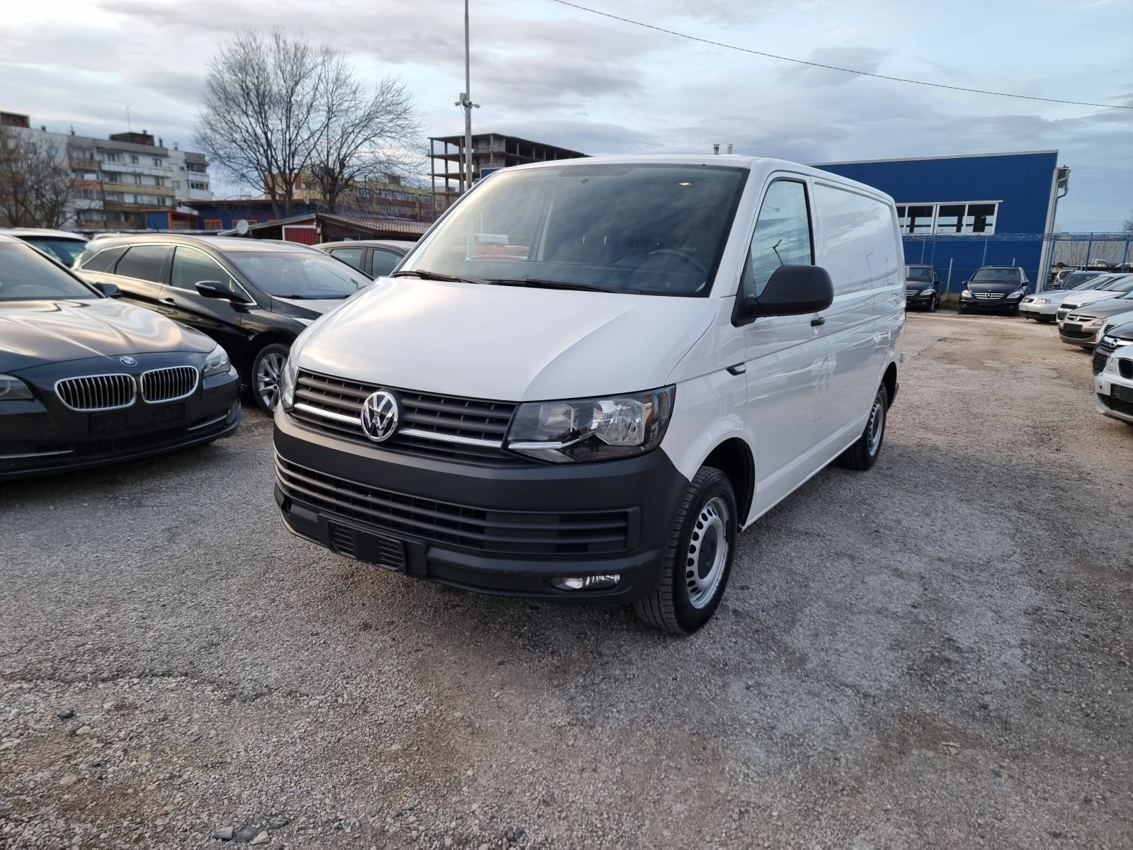 VW Transporter 150 коня, 2.0 TDI - изображение 2