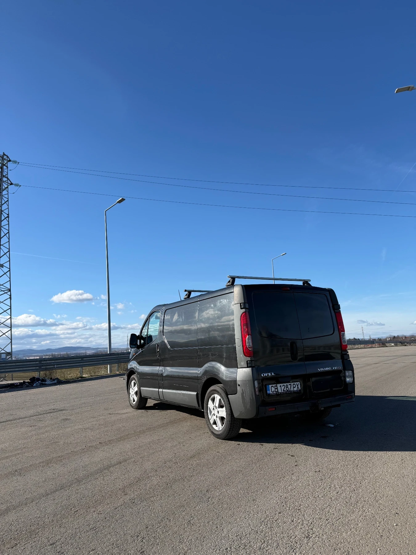 Opel Vivaro 2.0CDTI - изображение 4