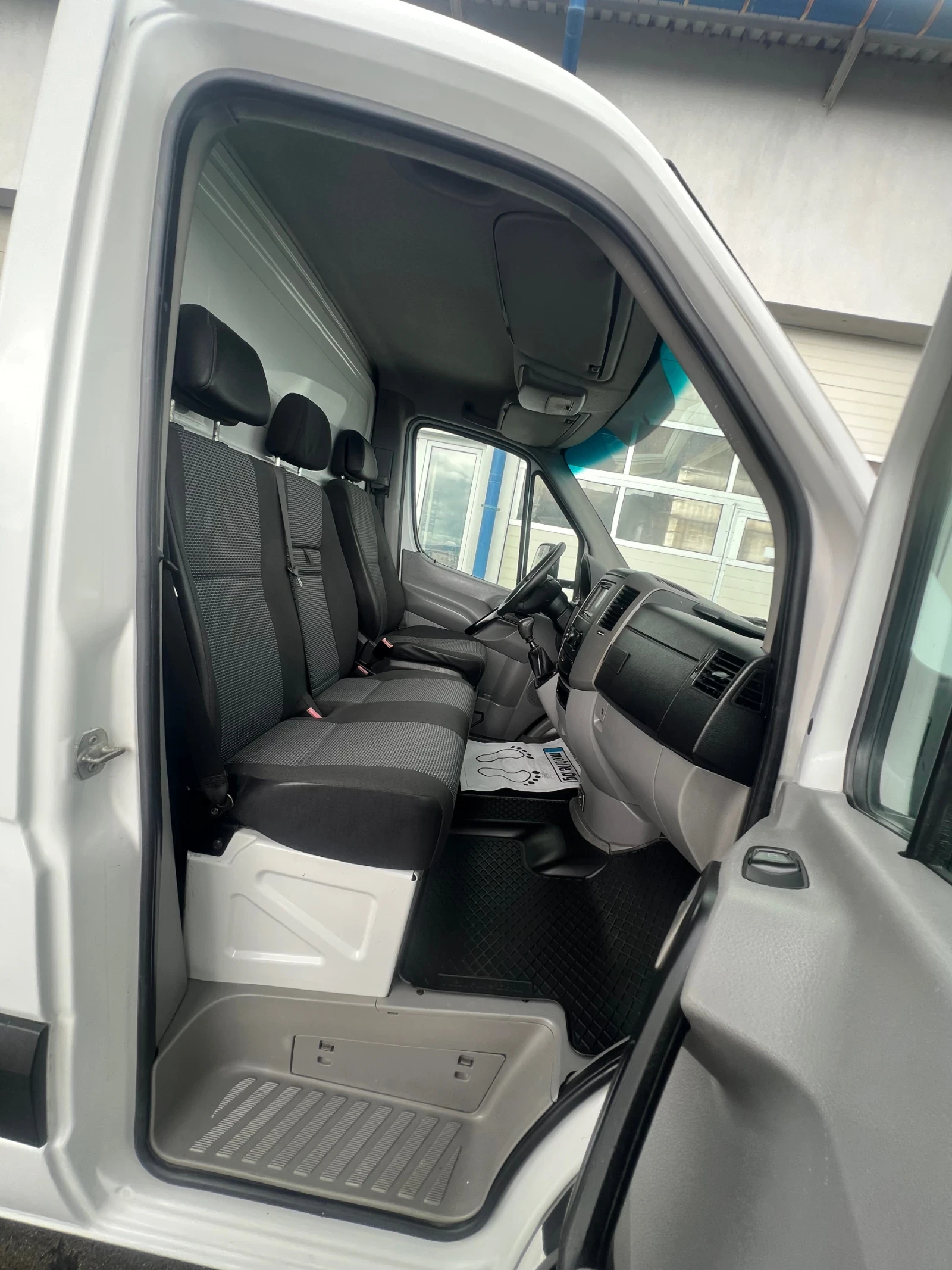 Mercedes-Benz Sprinter 316 160к.с / Макси 4.30м / Климатроник , снимка 13 - Бусове и автобуси - 54080522