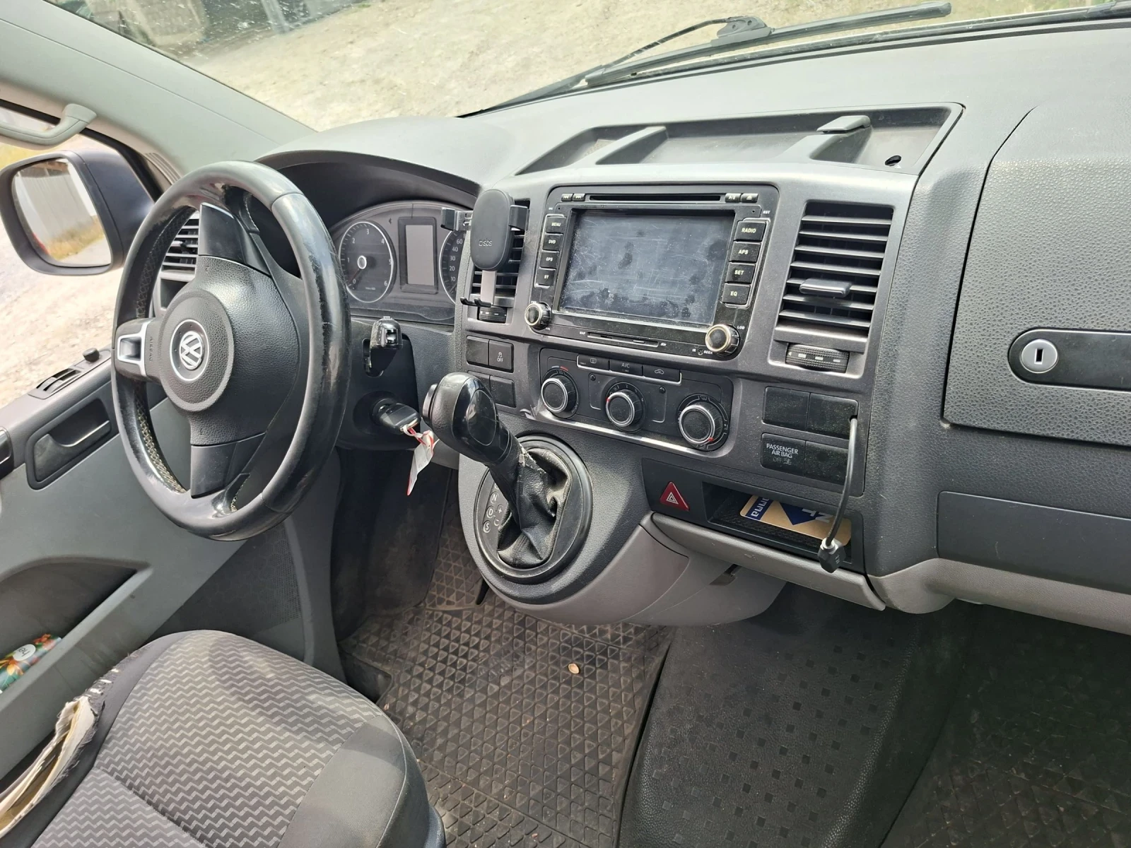 VW T5, снимка 6 - Бусове и автобуси - 55002572