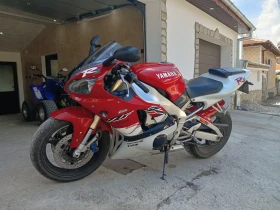     Yamaha YZF-R1 Limited