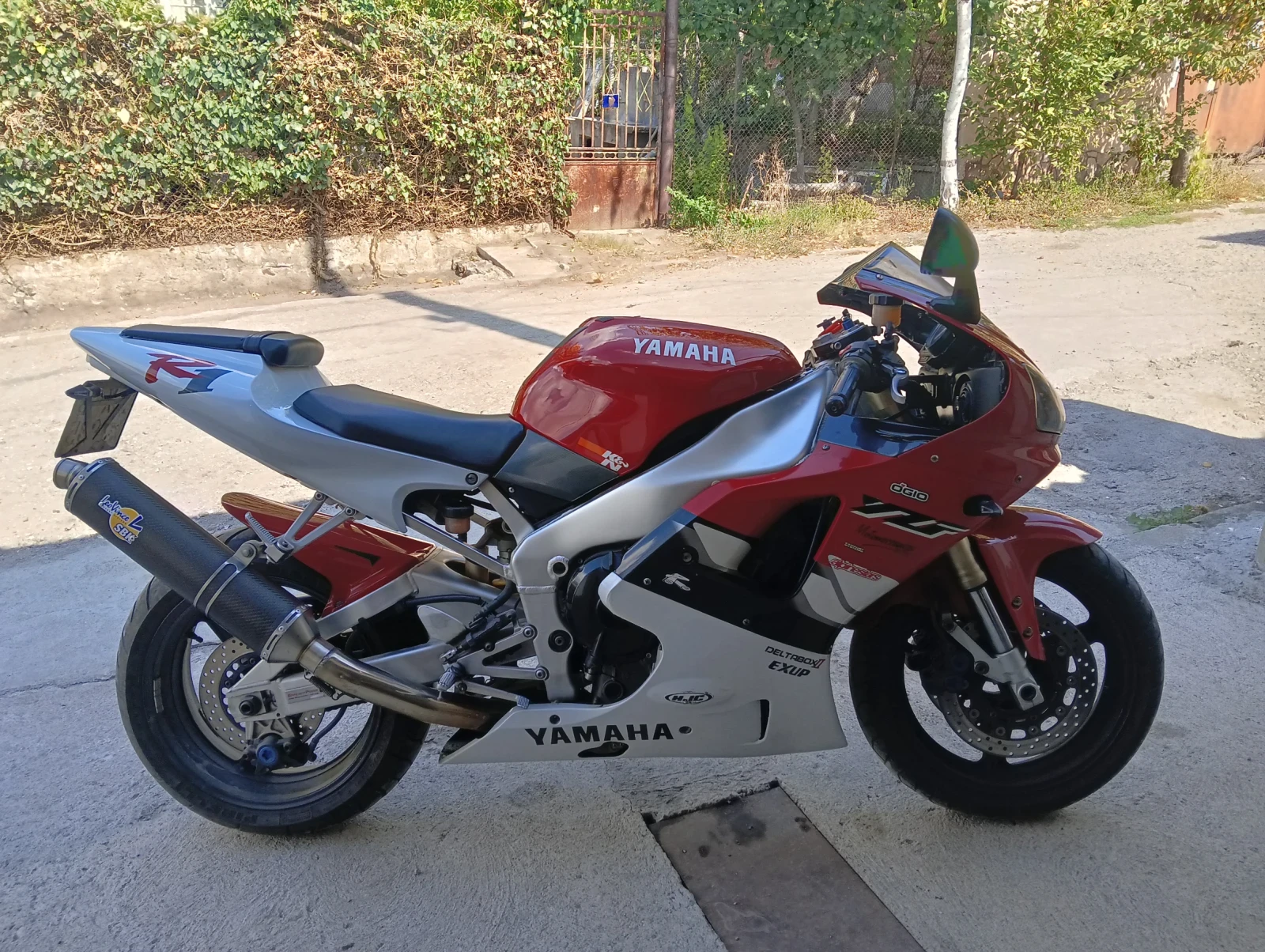 Yamaha YZF-R1 Limited - изображение 2