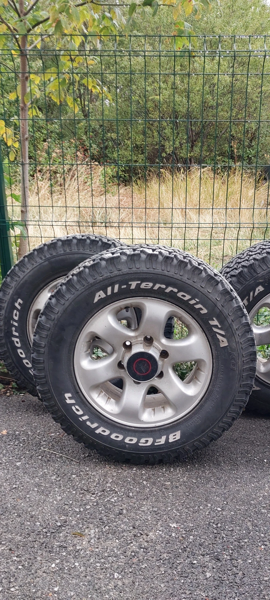    235/70R16  Opel Frontera | Mobile.bg   9