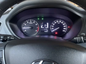 Hyundai I20 Coupe / 1 собственик/ Гаражна / 47000 км, снимка 10