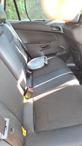 Opel Astra H, снимка 9