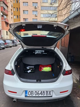 Alfa Romeo 159 sportwagon 2.0JTDm - 3500 € / 6845.40 лв. - 33031391 11